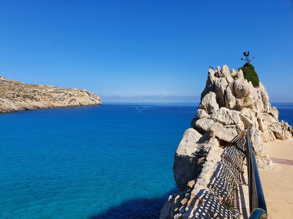 Gorgeous Renovated Cala Sant Vicenc Beach Villa Cala de Sant Vicenc المظهر الخارجي الصورة