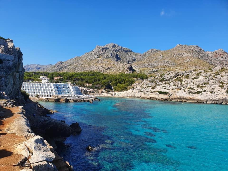Gorgeous Renovated Cala Sant Vicenc Beach Villa Cala de Sant Vicenc المظهر الخارجي الصورة